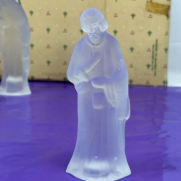 Vintage Frosted Glass Nativity Scene 4” Christmas Figurines Set of 6 With Box - Picture 12 of 16